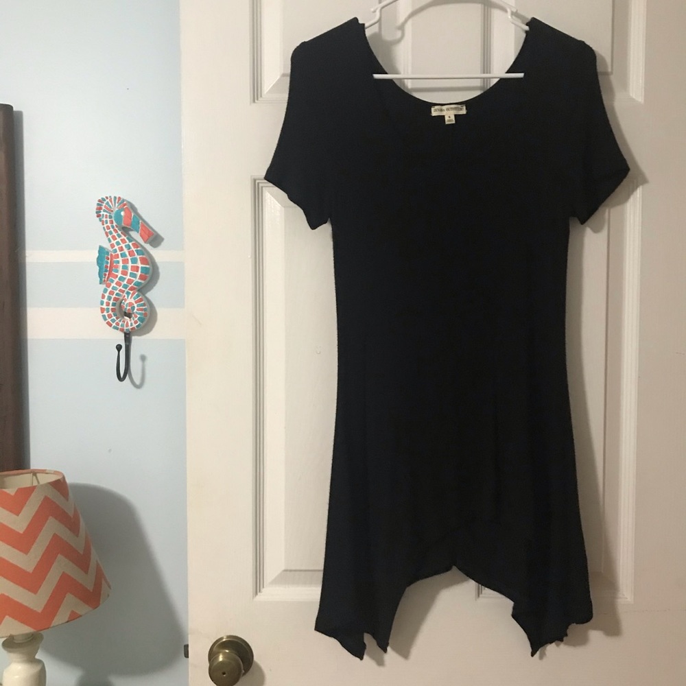 Size Small Long Black Blouse Women’s Shirt Soft